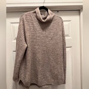 Como Vintage Women’s Long Sleeve Tan Oversized Turtleneck Sweater Size L…